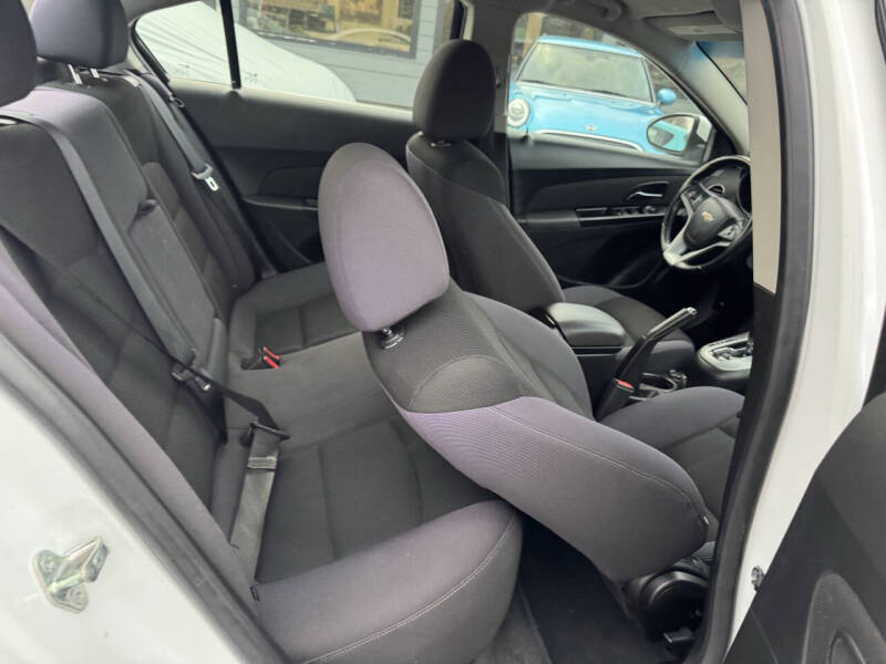 2013 Chevrolet Cruze 1LT Auto