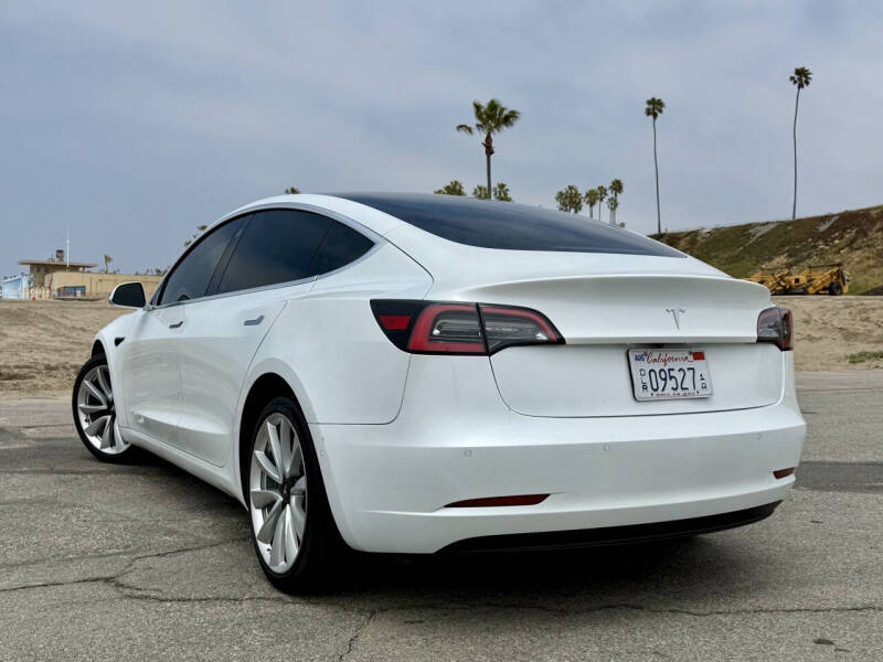 2020 Tesla Model 3 Standard Range Plus