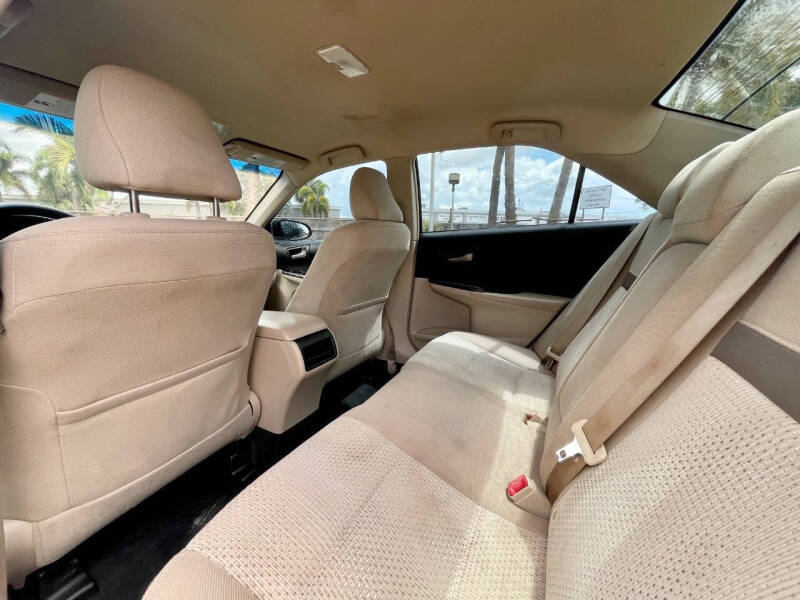 2013 Toyota Camry LE