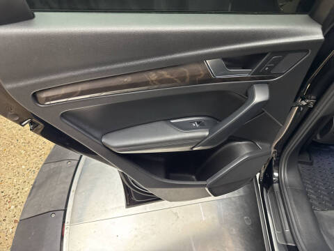 2019 Audi Q5 quattro Premium Plus 45 TFSI