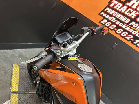 2017 KTM 690 Duke