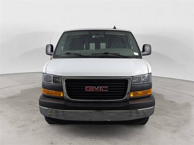2024 GMC Savana 2500
