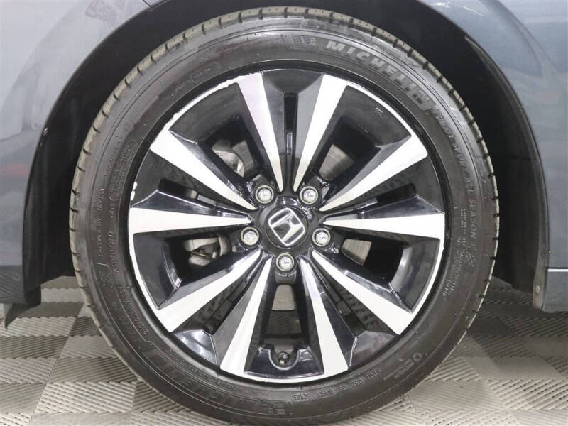 2022 Honda Civic EX-L