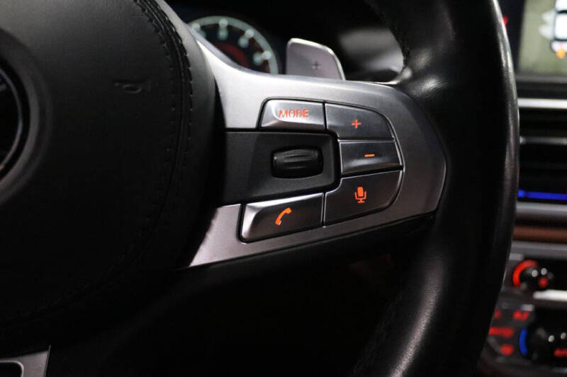 2018 BMW 7 Series M760i xDrive