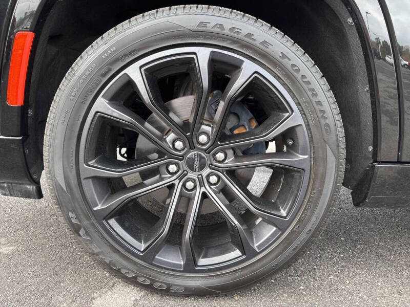 2022 Jeep Grand Wagoneer Series II