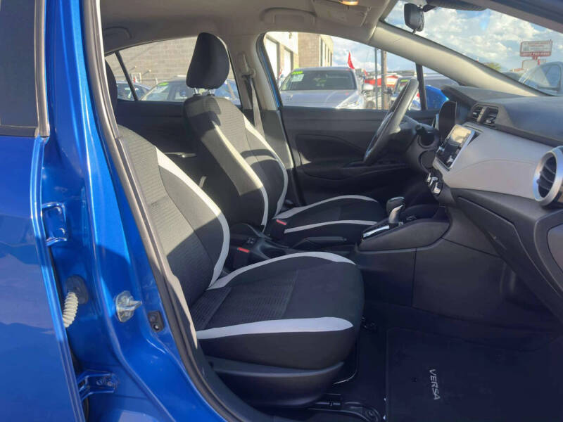 2021 Nissan Versa SV