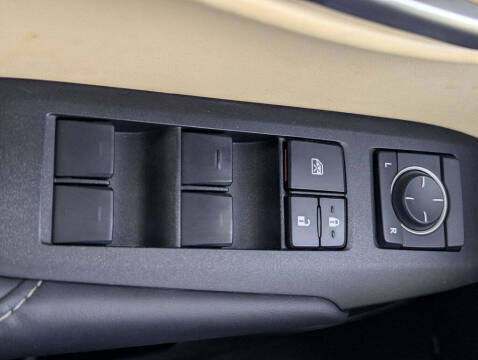 2015 Lexus NX 300h