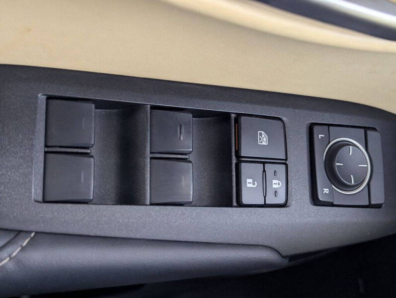 2015 Lexus NX 300h