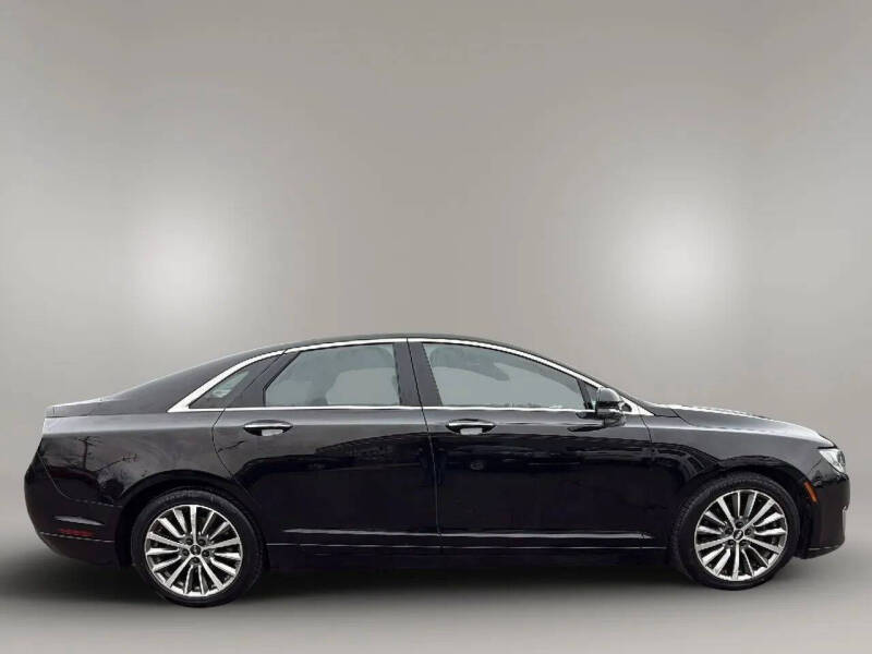 2017 Lincoln MKZ Select