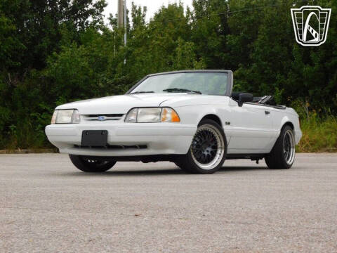 1990 Ford Mustang