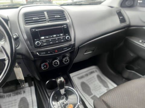 2016 Mitsubishi Outlander Sport 2.4 ES