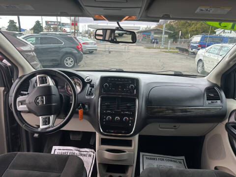 2015 Dodge Grand Caravan American Value Package