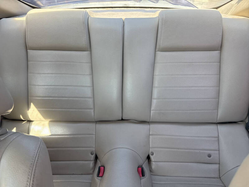 2010 Ford Mustang V6