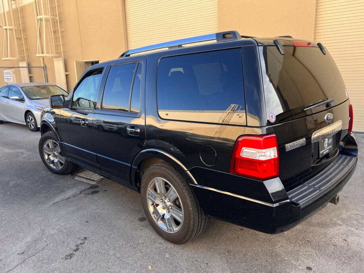 2010 Ford Expedition for sale at Prestige Auto Group LLC in Sacramento, CA