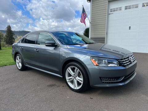 2014 Volkswagen Passat for sale at Catuna Motor Company in Damascus OR