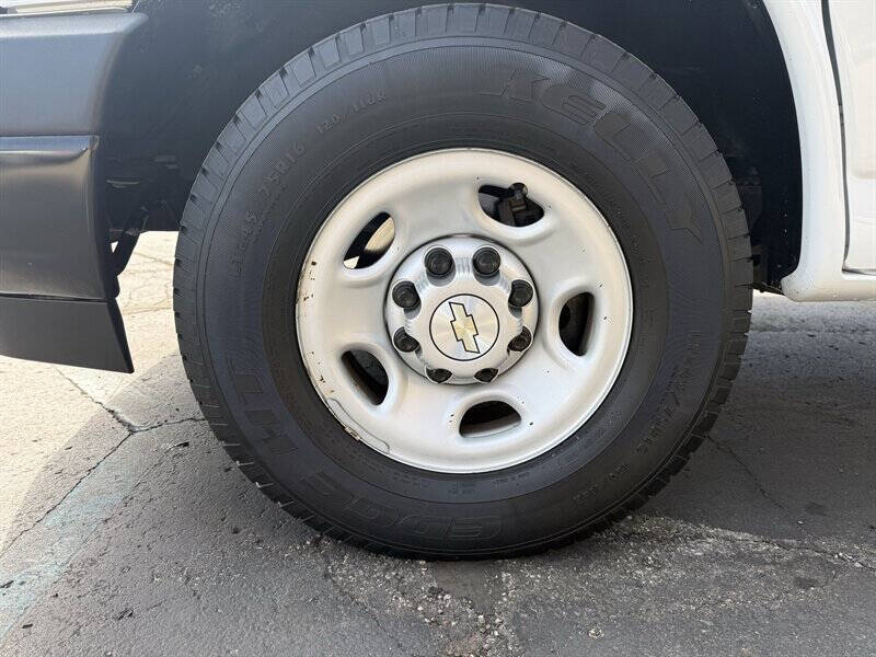 2021 Chevrolet Express 2500
