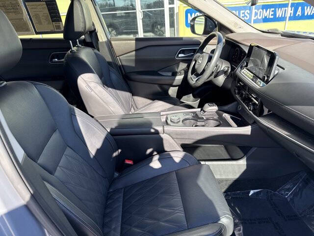 2023 Nissan Rogue Platinum