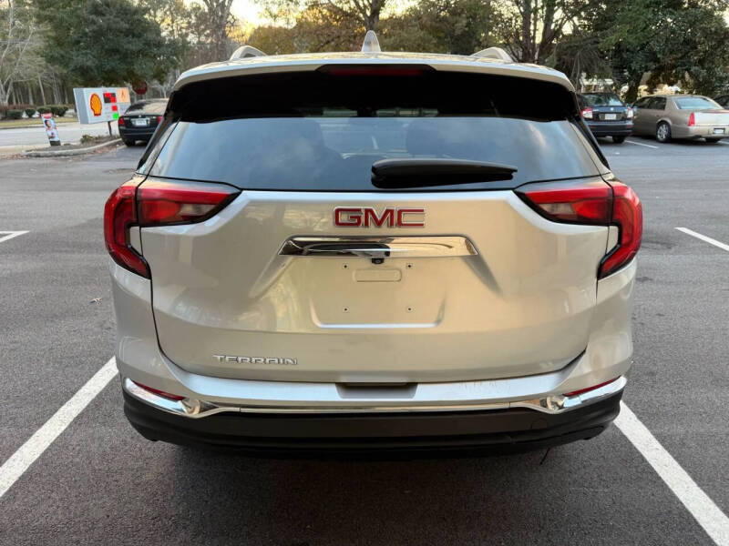 2021 GMC Terrain SLT