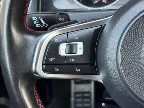 2017 Volkswagen Golf GTI S