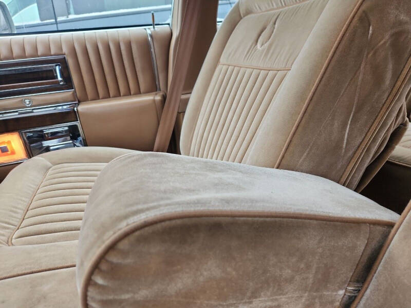 1988 Cadillac Brougham