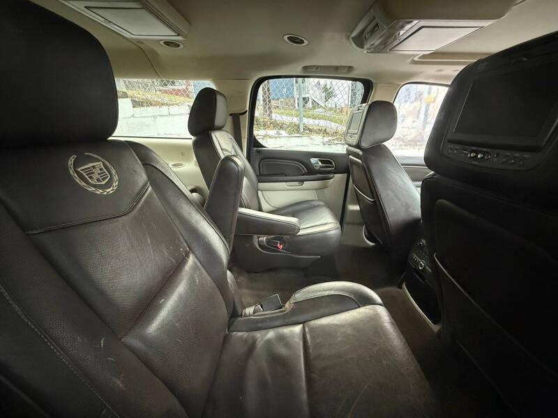 2014 Cadillac Escalade ESV Platinum