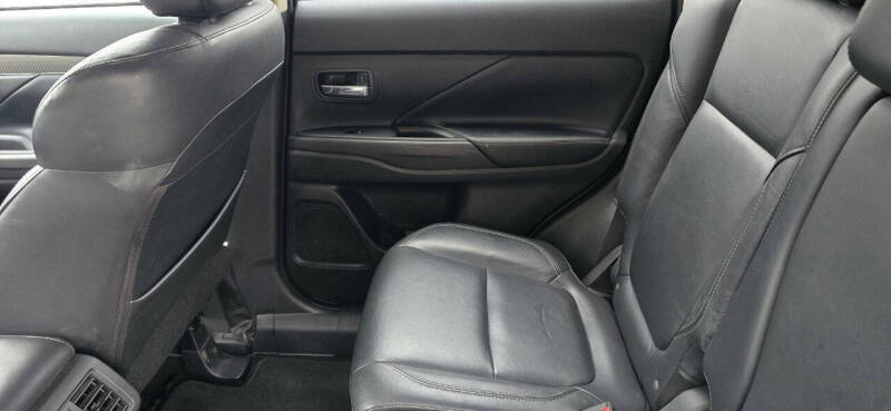 2020 Mitsubishi Outlander SEL