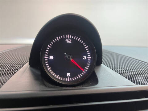 2018 Porsche Panamera 4