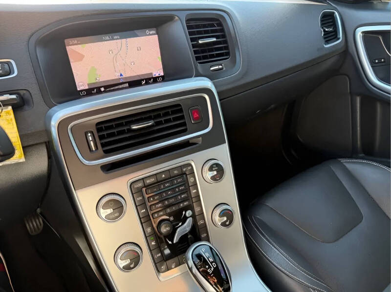 2018 Volvo S60 T5 Dynamic