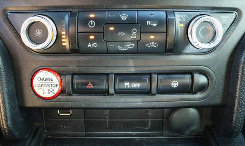 2017 Ford Mustang V6