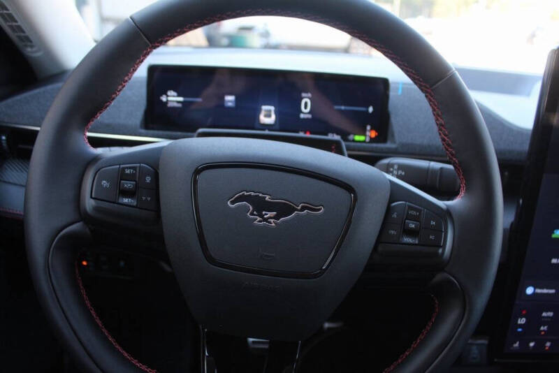 2025 Ford Mustang Mach-E Premium