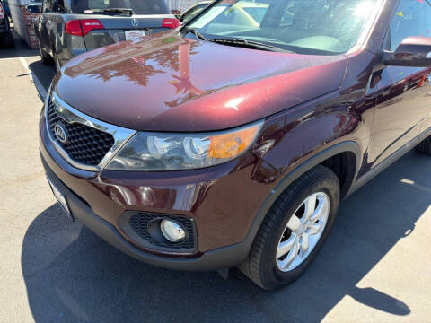 2013 Kia Sorento LX