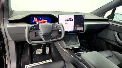 2023 Tesla Model X Plaid