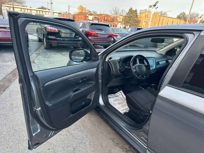 2017 Mitsubishi Outlander SE