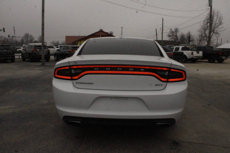 2017 Dodge Charger SXT