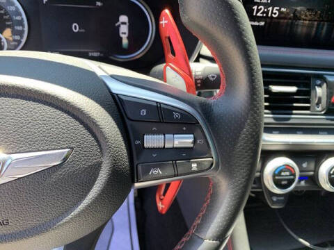 2023 Genesis G70