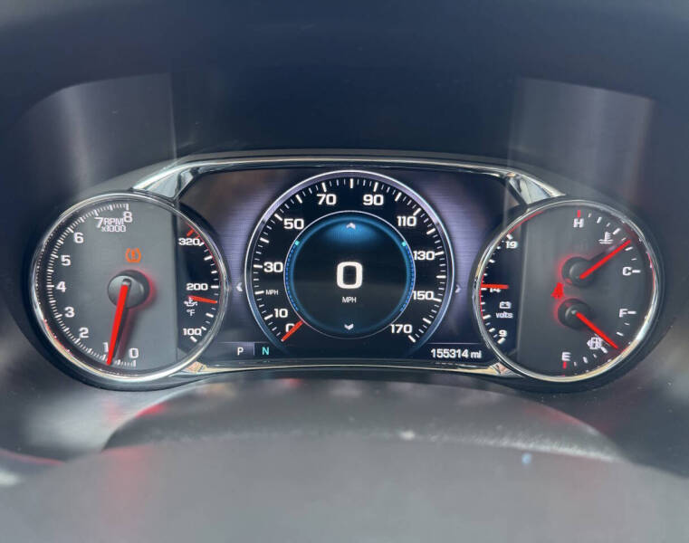 2017 GMC Acadia Denali