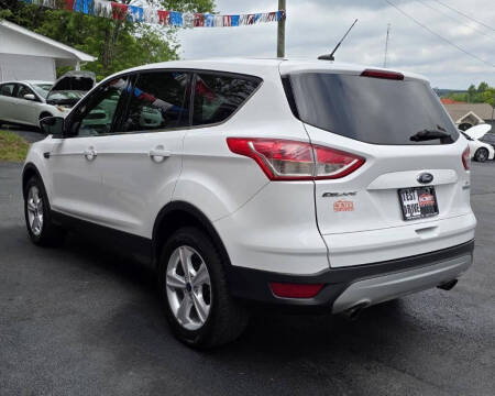 2016 Ford Escape SE