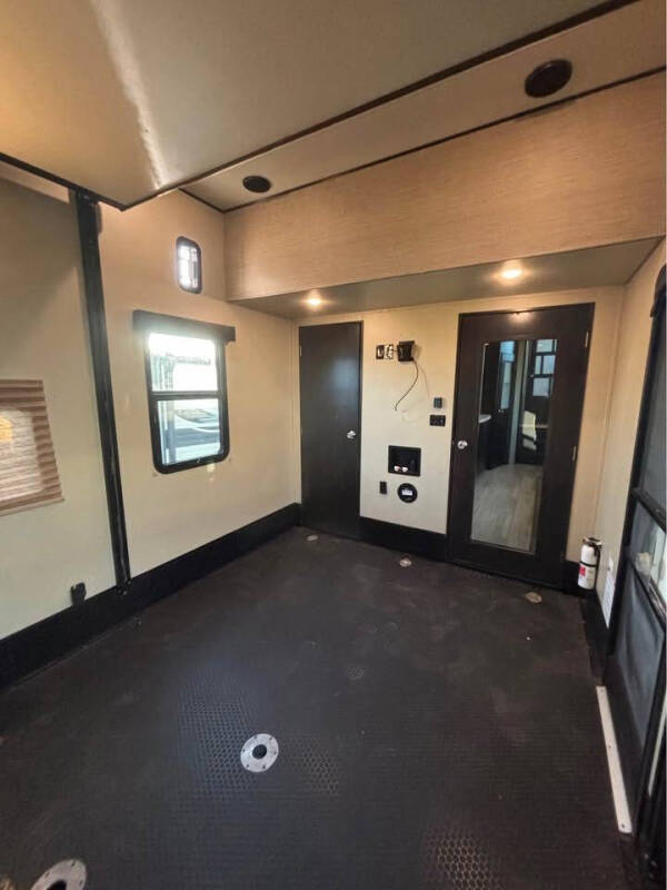 2017 Grand Design RV Momentum