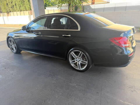 2017 Mercedes-Benz E-Class E 300
