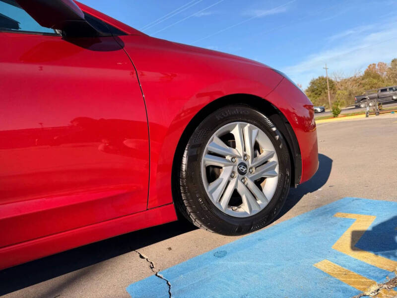 2019 Hyundai Elantra