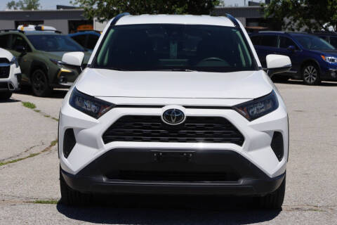 2019 Toyota RAV4 LE