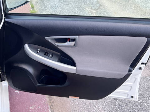 2013 Toyota Prius Three