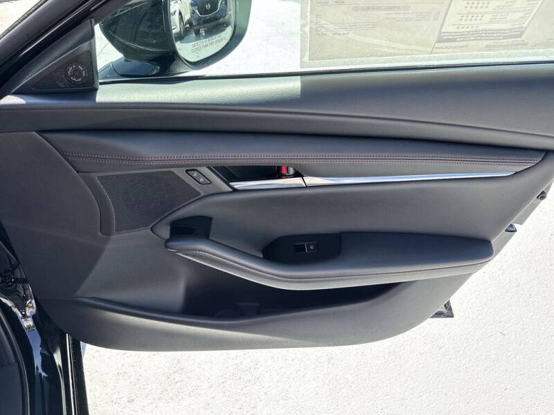 2026 Mazda Mazda3 Hatchback 2.5 S Carbon Edition