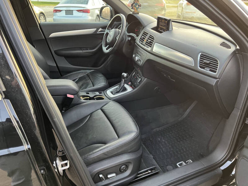 2016 Audi Q3 2.0T quattro Premium Plus