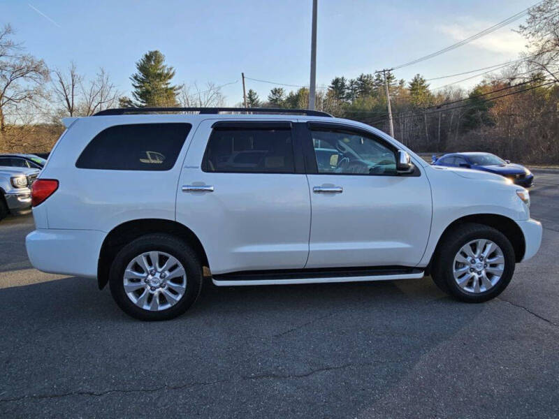 2011 Toyota Sequoia Platinum