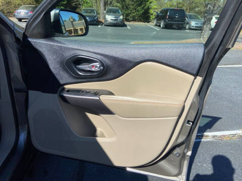 2019 Jeep Cherokee Latitude