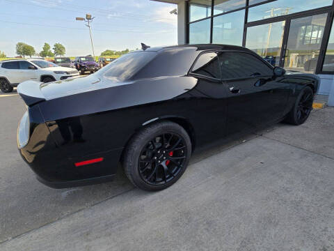 2015 Dodge Challenger SRT Hellcat