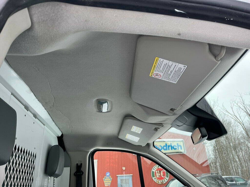 2017 Ford Transit 18