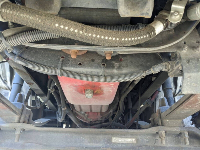 2018 Freightliner M2 106