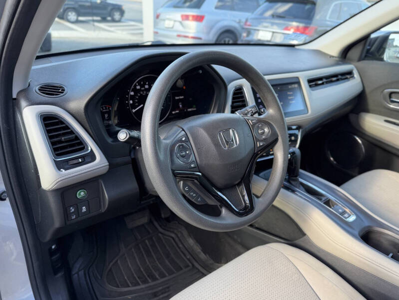 2022 Honda HR-V EX